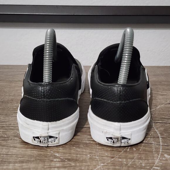 Vans Asher Perforated Leather Women's Slip-On Shoes Sneakers Size 7 Black - Picture 4 of 9